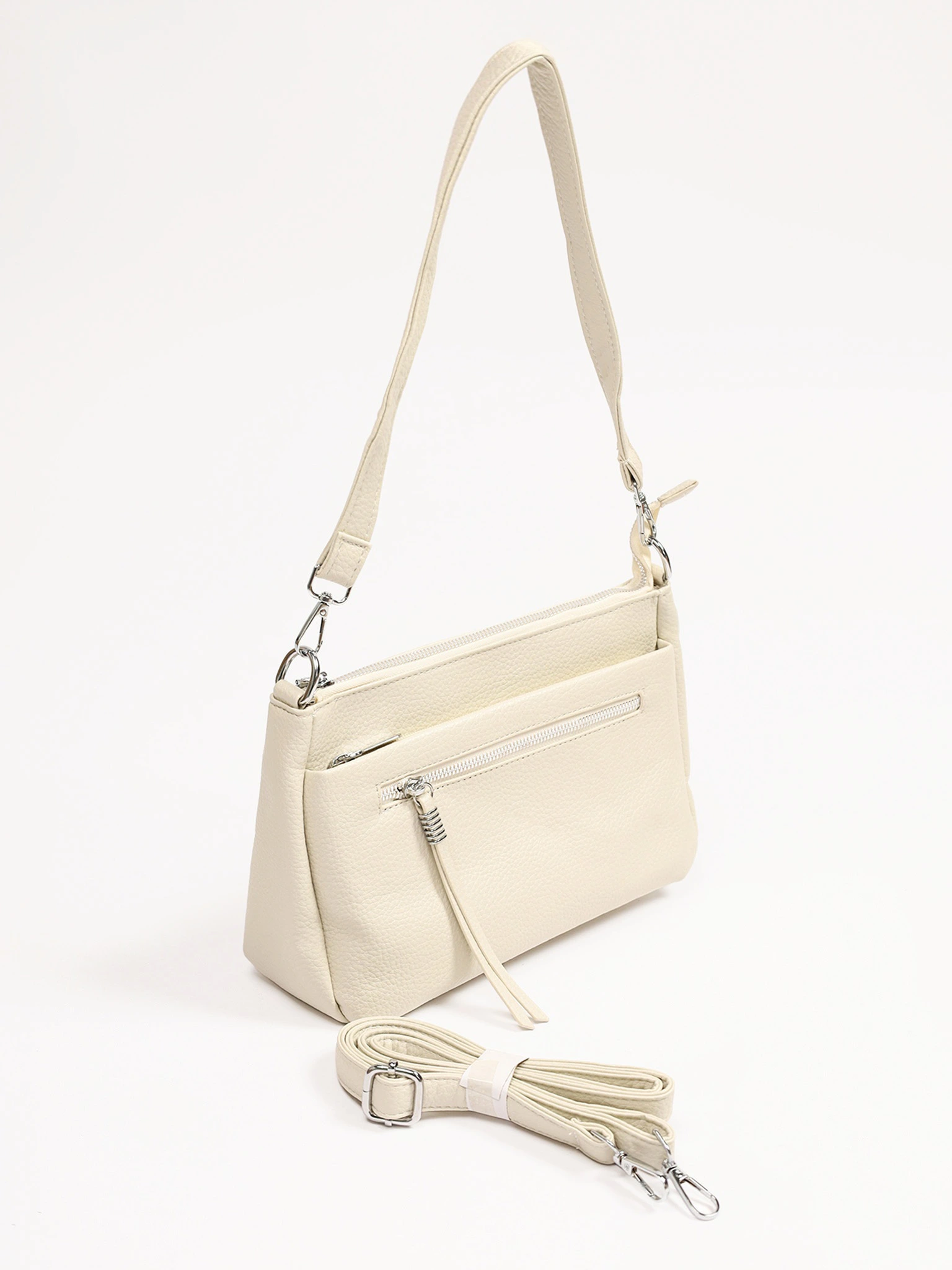 Сумка-кроссбоди с декоративным пуллером в ассортименте